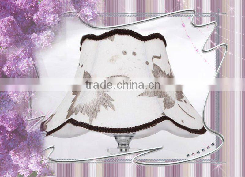 decorative table lamp with maple leaf shade