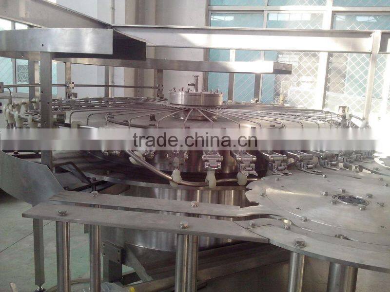 PET water bottle filling machine