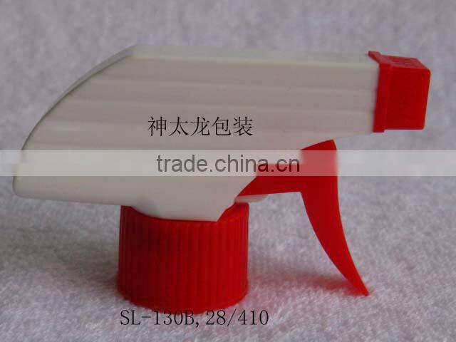 Plastic triggers sprayer for sprayer bottle