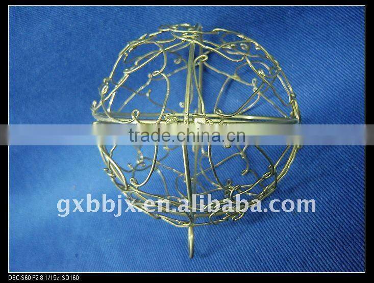 Gold iron decorative lighting ball set of two