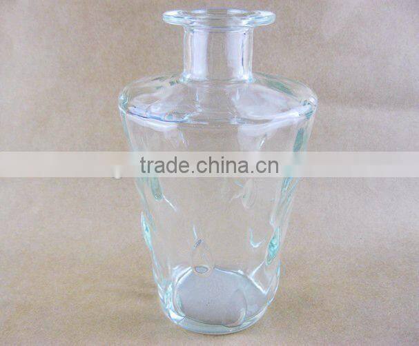 exquisite glass wine bottle / glassware