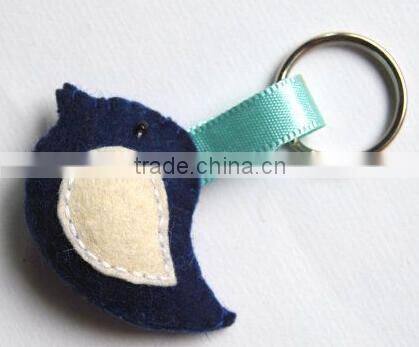 New product hot sale fashion wholesale alibaba mini key ring flying holiday craft polyester felt bird keychain made in China