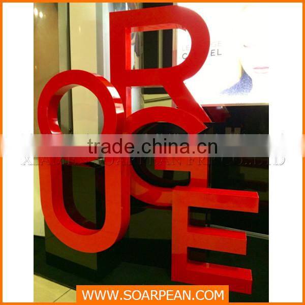 Acrylic letters advertising display for boutique window display