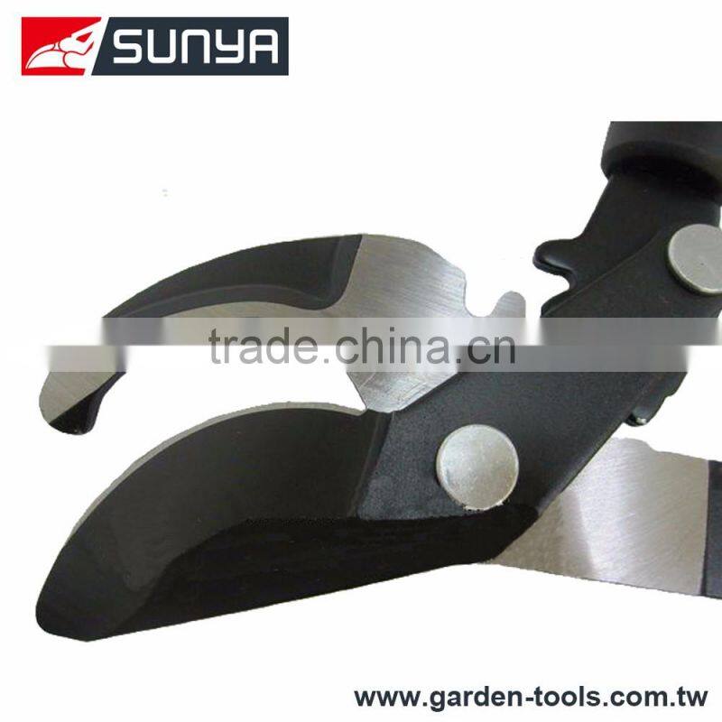 Garden double gear bypass lopper