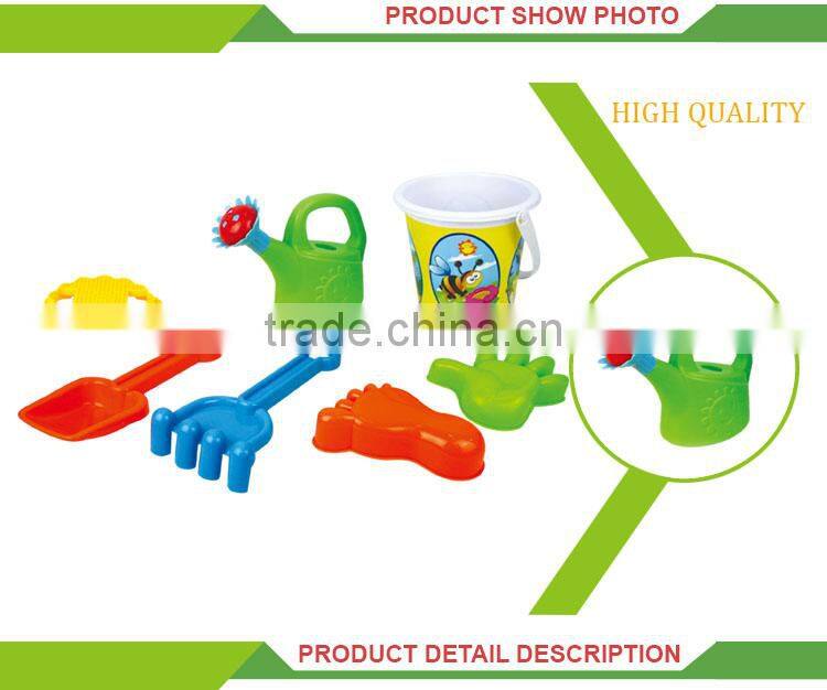 New product children outdoor toy plastic mini sand castle molds toy