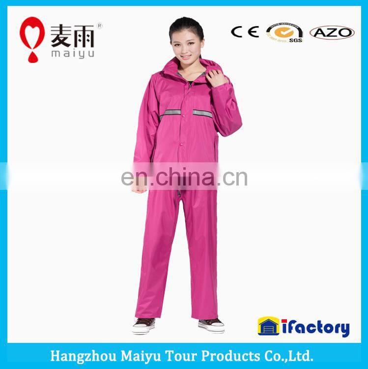 Leisure ladies breathable pink reflective clear thick pvc raincoat wholesale