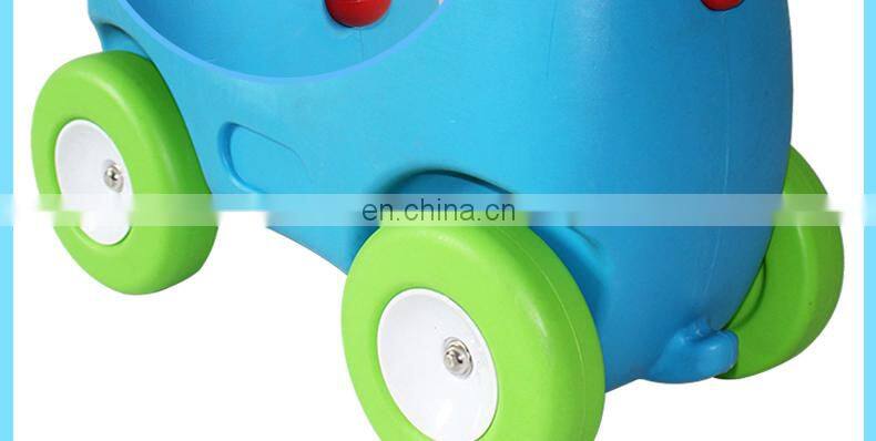 2018 children mini dog plastic ride on car toys