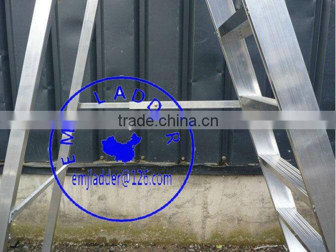 4 Step Industrial Swingback Builders Steps / Step Ladders