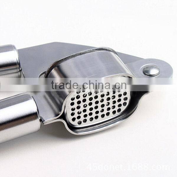 Garlic Crusher Made of Stainless Steel Mince Professional Garlic Press, silicone Crusher with Garlic Peeler