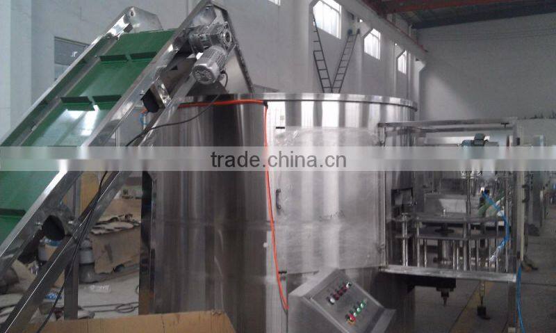 Automatic Bottles Feeding Machine and Mineral Water Plant