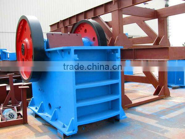 Energy-saving Jaw Crusher Machine, Building and Road Construction Equipment