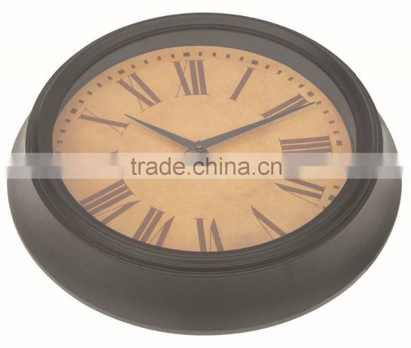 Antiquated retro metal decorative wall mounted clock