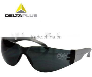 Smoke soft flat spatula type arms with helmet polycarbonate glasses