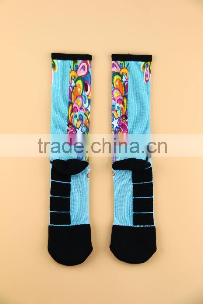 Durable foot men tube sock with excellent Snagging Resistance