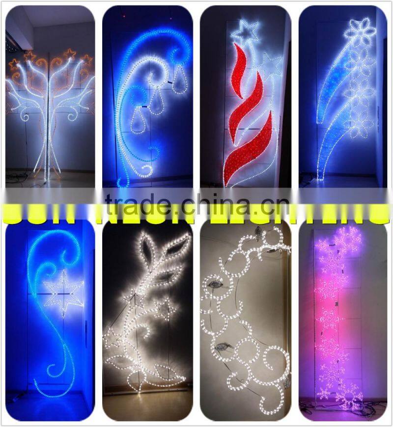 2d Beautiful Santa Claus Sitting on a Reindeer Carriage Led Rope Light Motif