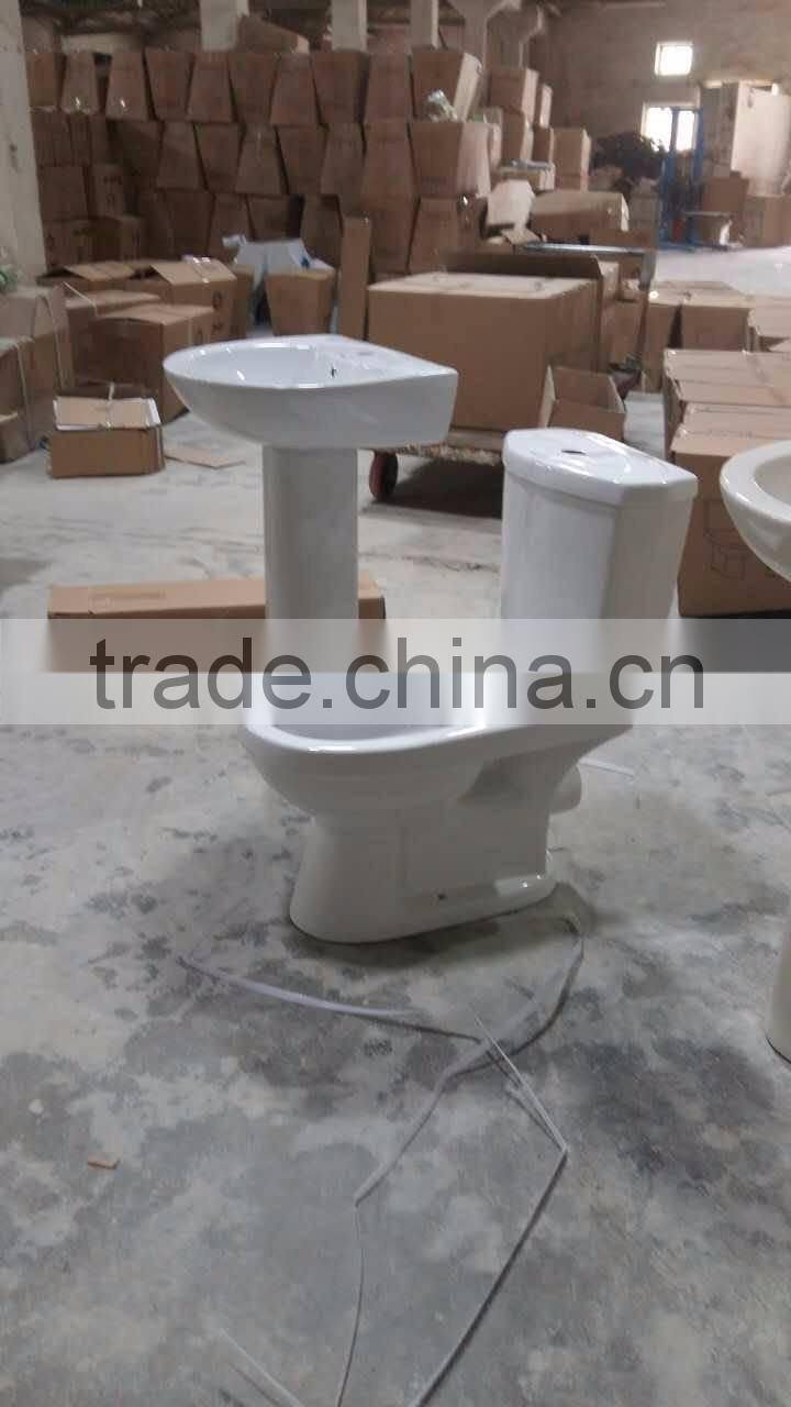 bathroom wc toilet bowl two piece toilets ceramic washdown Strap Ptrap toilet with basin colorful toilet Sri Lanka market Y805