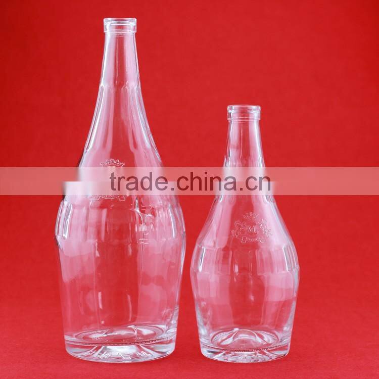 Hot quality cheap elegant woman body bottle 500ml paint greagne bottles glass embossed betterfly bottles
