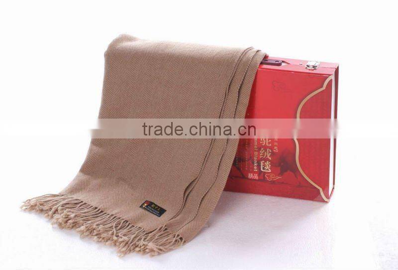 winter use pure camel wool herringbone shawl