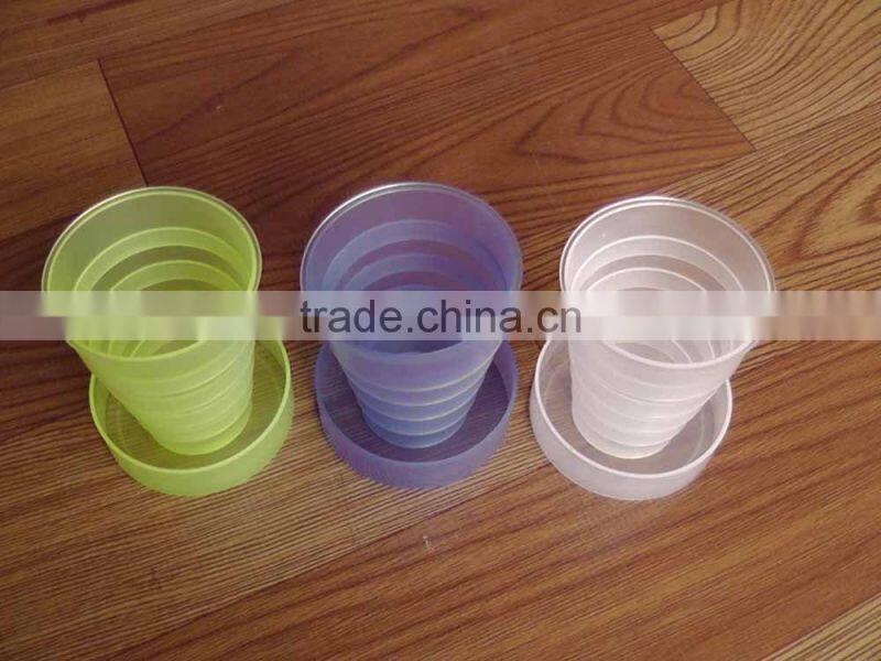 sell plastic intake water cup,telescopic cup