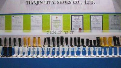white pvc safety work boot