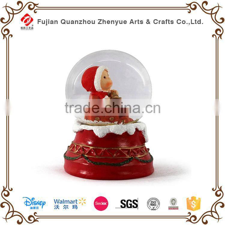 2015 cheapest polyresin christmas item snow globes