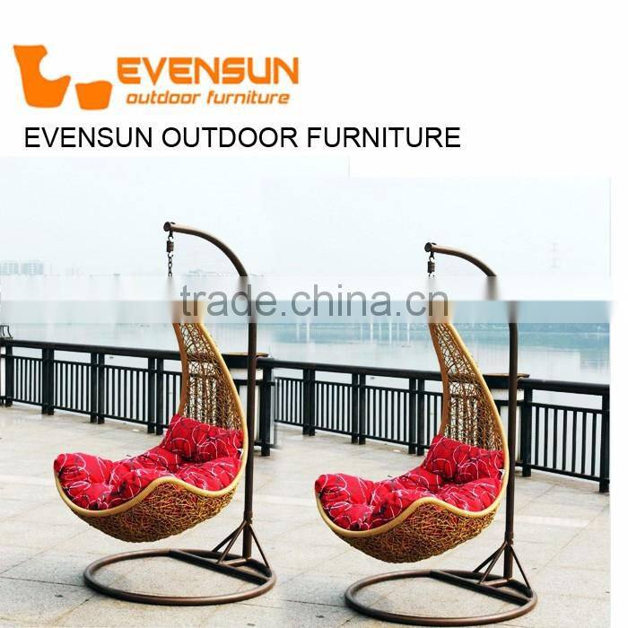 Cheap price outdoor garden rattan wicker hanging egg basket swing chair indoor with metal stand