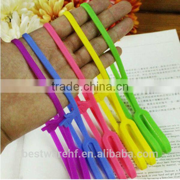 Different Colors 3d Silicone Bookmark Pointing Finger Bookmark
