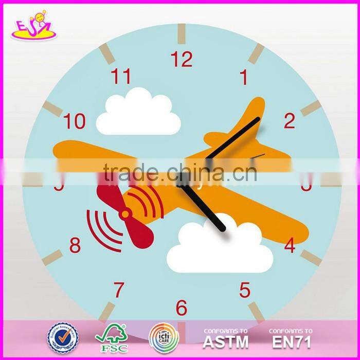 2017 New design cartoon wooden boys wall clock W09D025