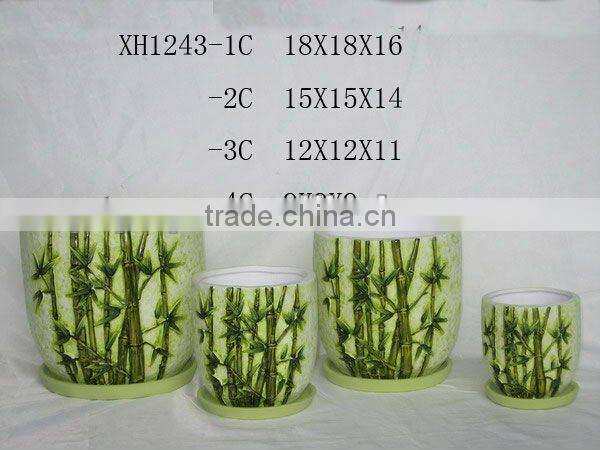 Round Ceramic flower pots with leaf design