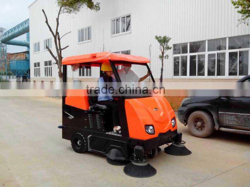 ride on automatic driveway sweeper