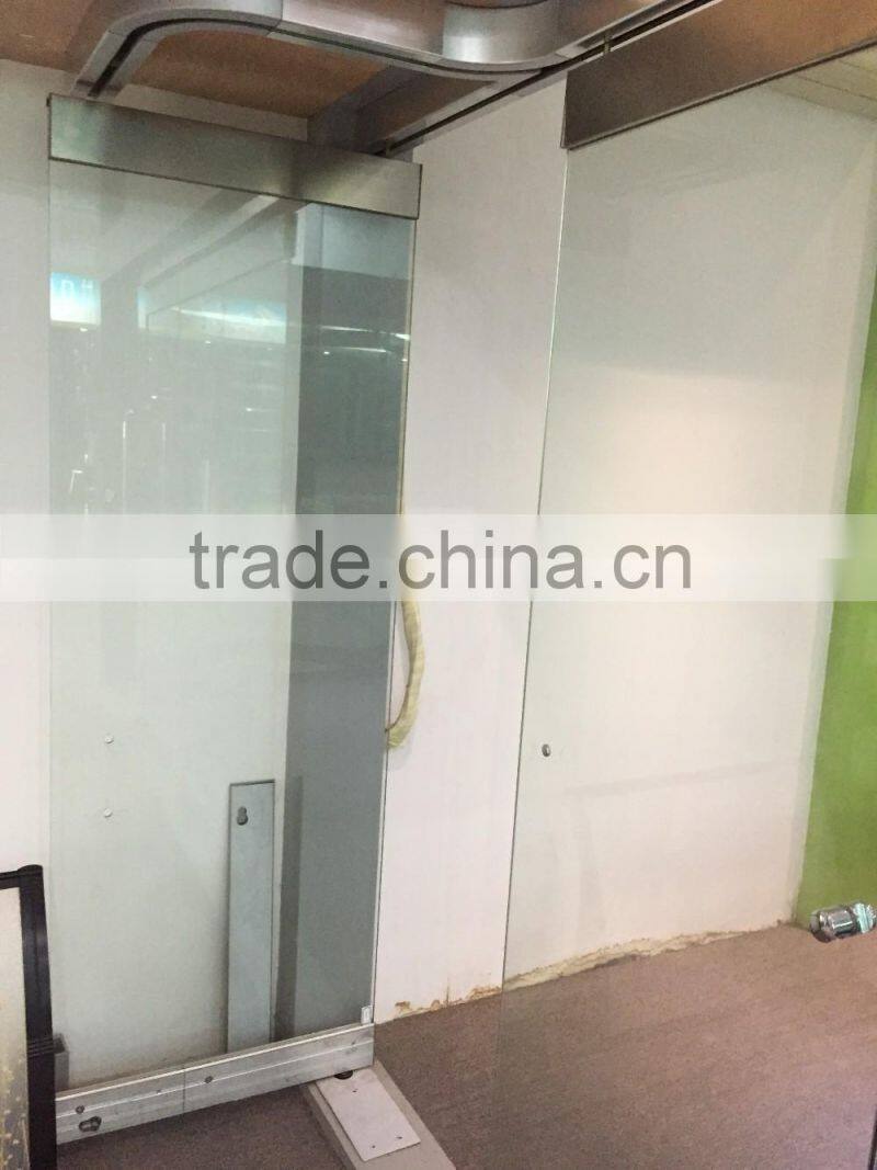 FD-9000H China high quality separate panel special design frameless folding glass door