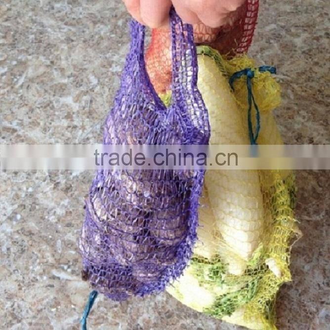 good quality and hot sale 25*39 orange HDPE beans mesh bags with handle
