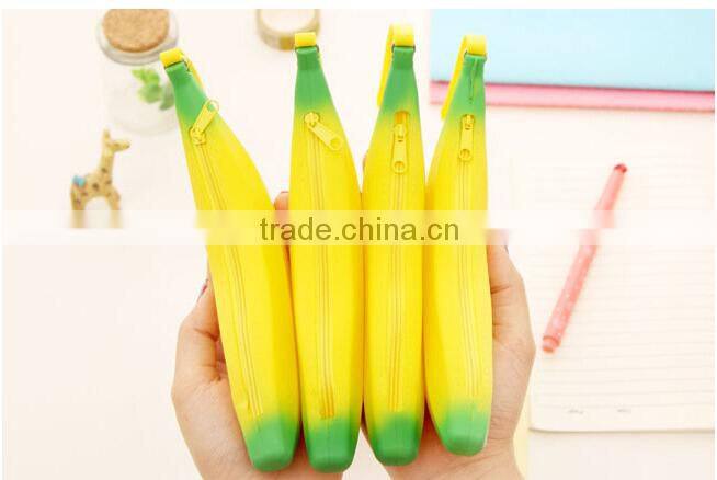 Novelty Silicone Portable Banana Coin Pencil Case Purse Bag Wallet Pouch Keyring