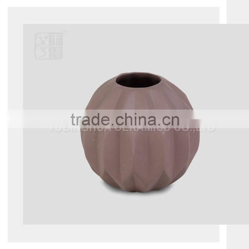 Brown Ceramic Vase Small Ball Shape Porcelain Vase