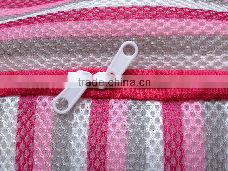 New trendy Multi-purpose Storage Stripe Curshion Fabric Big Zipper Travel Bag