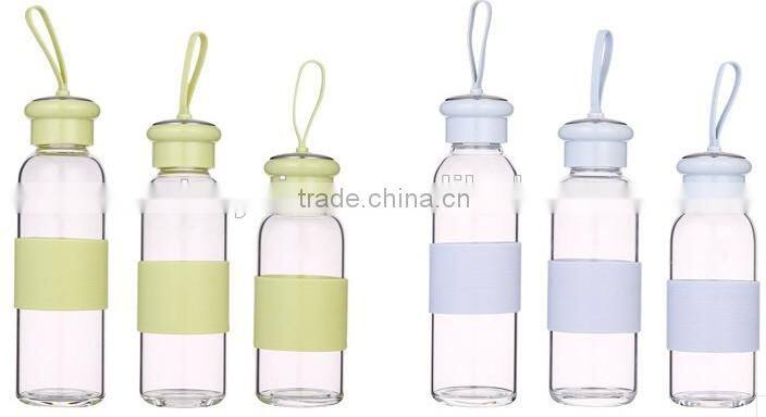 Beautiful design clear borosilicate sport glass water bottle with colored plastic lid