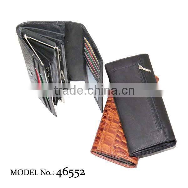Ladies Long zipper wallet with small coin pocket backside