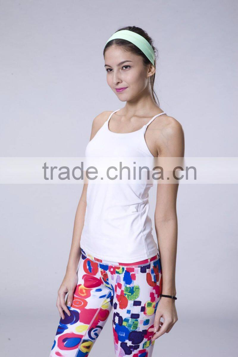 Women Sports Sleeveless Shirt Stringer Tank Top With Custom Private Label