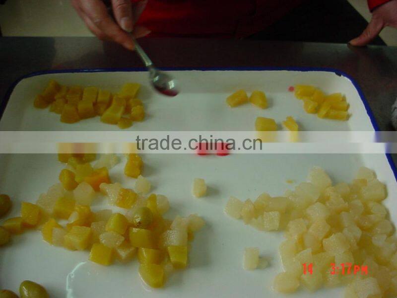 7113# pineapple/pear/grade/peach /cherry material canned fruit cocktail
