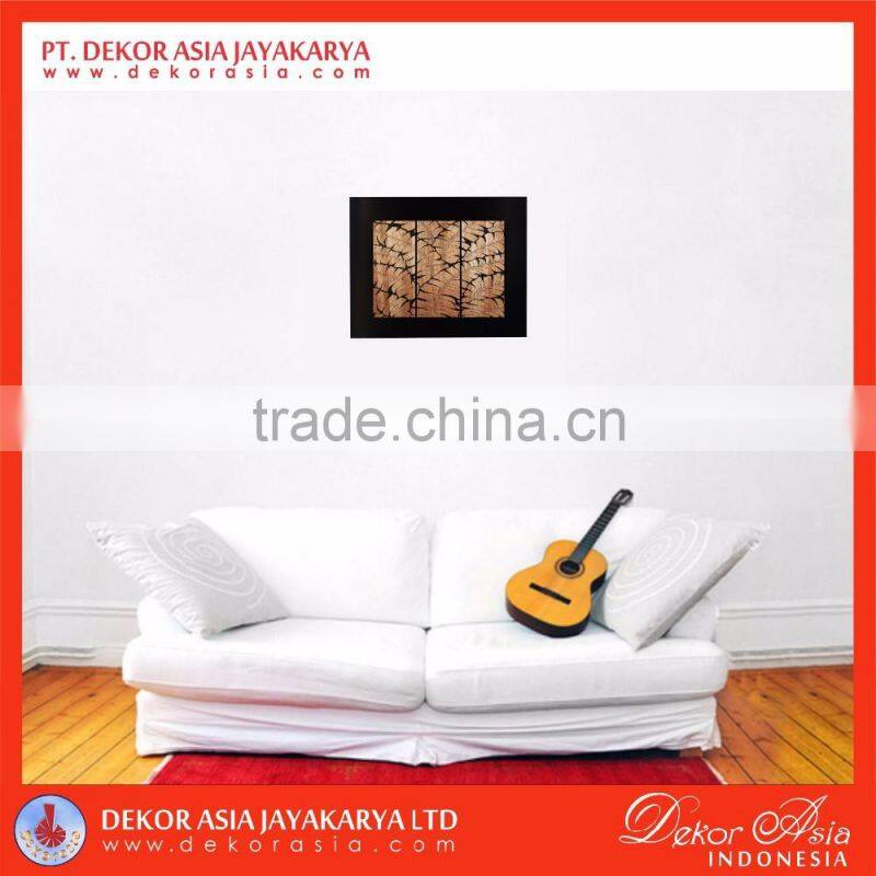 Wood carved of leaves wall decoration