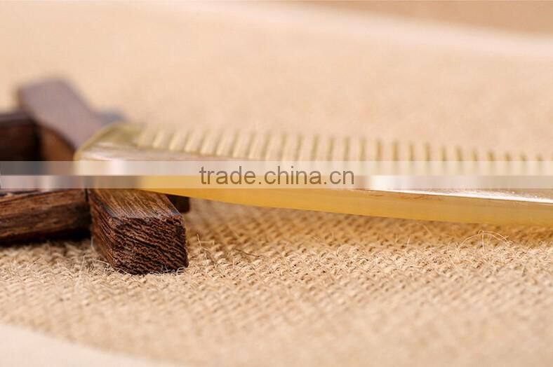 Handmade Craft Horn Comb for Hair Natural Healthy Massage Smoothing Hair Brush for Exquisite Gift