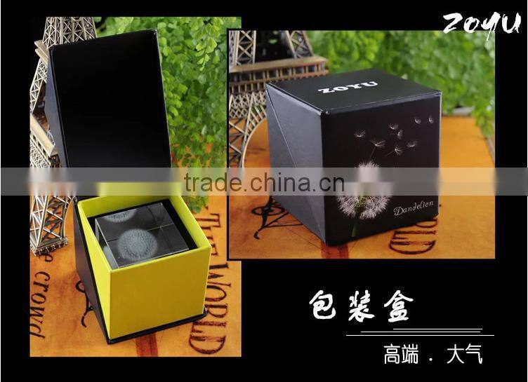 Desktop 3D k9 Crystal Glass Cube With Dandelion Figurines Inside For Souvenir Gifts
