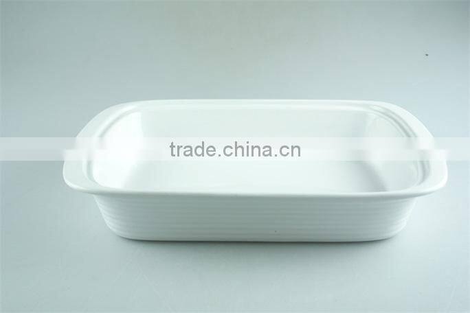 White ceramic rectangular stoneware bakeware, porcelain casserole serving dishes