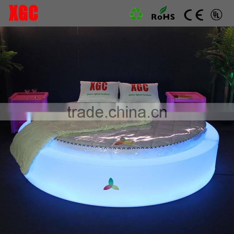 Hot sale XGC luxury oval shaped bed with 16 colors changing LED lighting