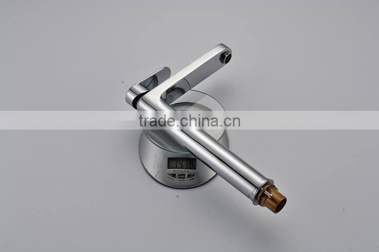 antique brass faucet for bathroom basin