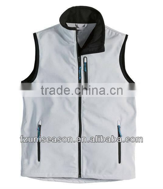 Man softshell vest waterproof