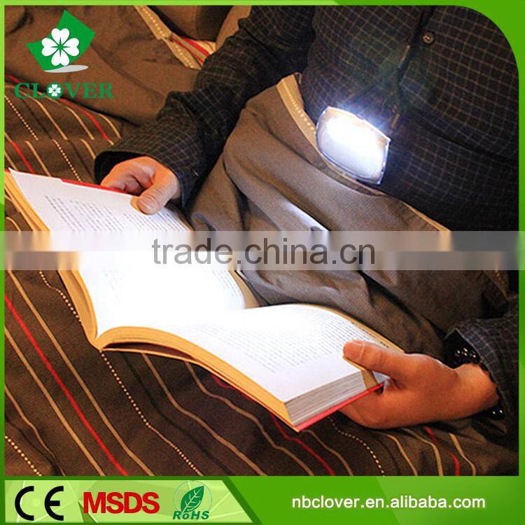 Hands-free hanging led book using 2 led reading light