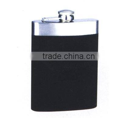 2011 new brand leather hip flask with pu coverd