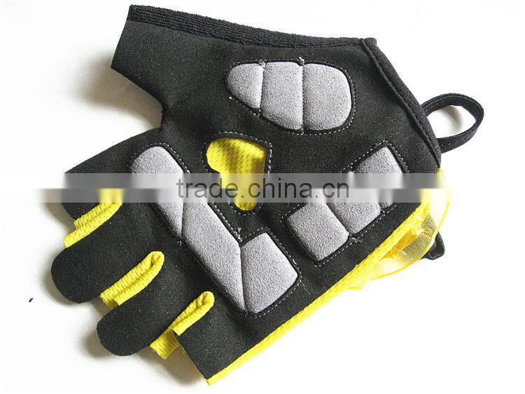 Beautiful Lace Ribbon Ladies Fingerless Driving Gloves