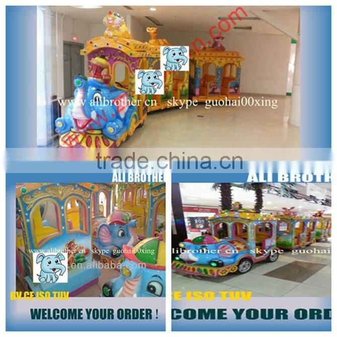 electric train shoppibng mall rides animal trackless train